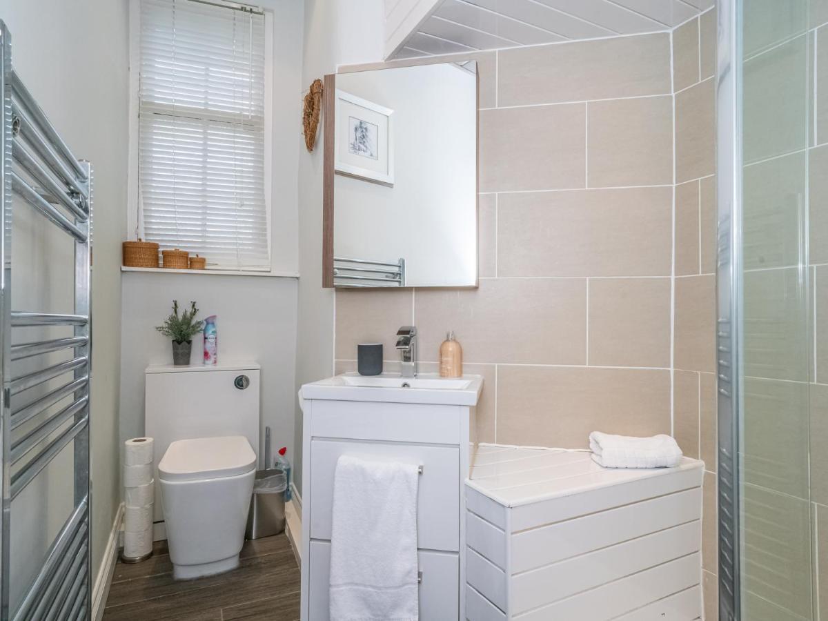 Newly Decorated Spacious 2bed Flat In Chic Area Appartement *