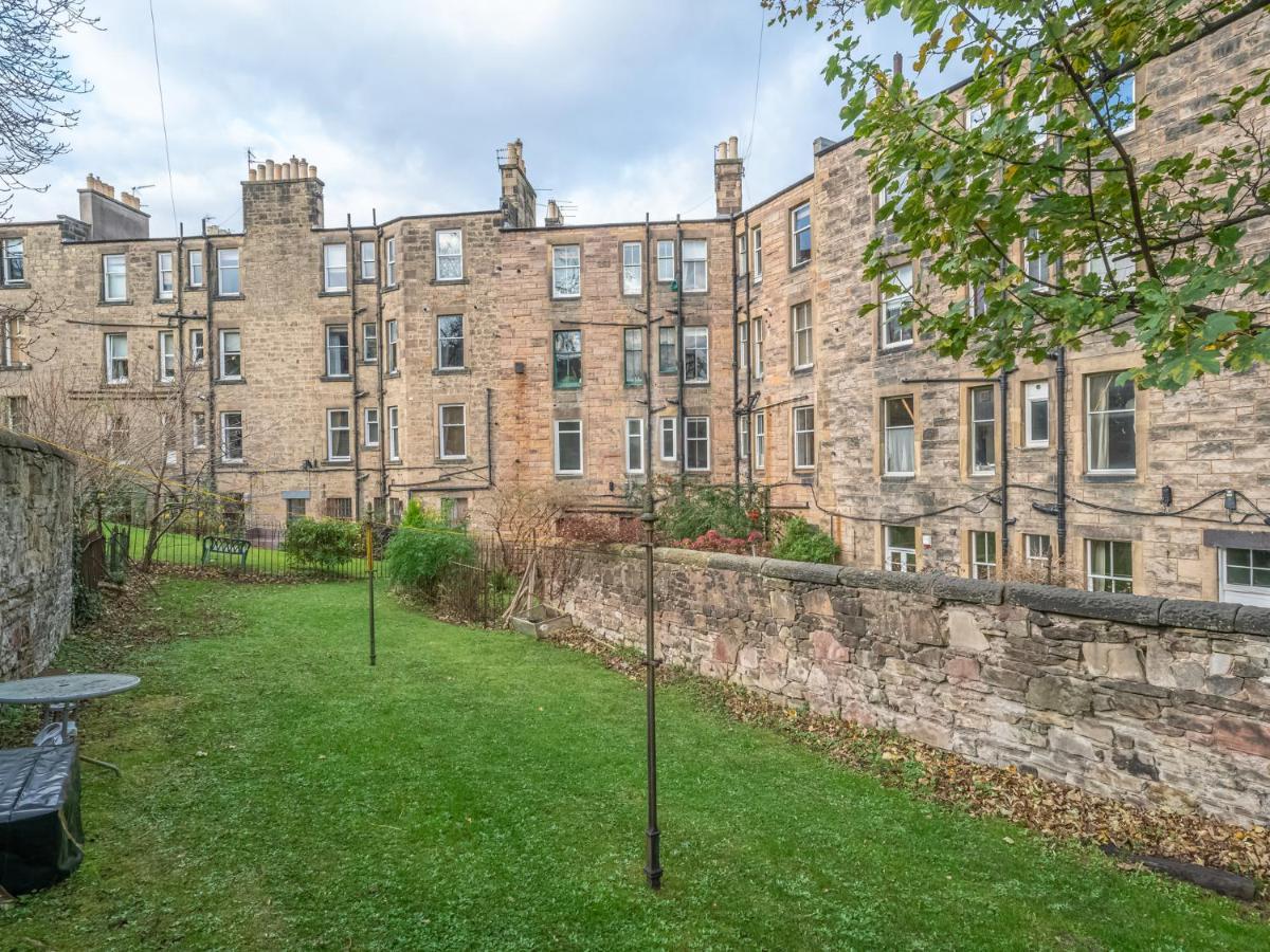 Newly Decorated Spacious 2bed Flat In Chic Area Appartement